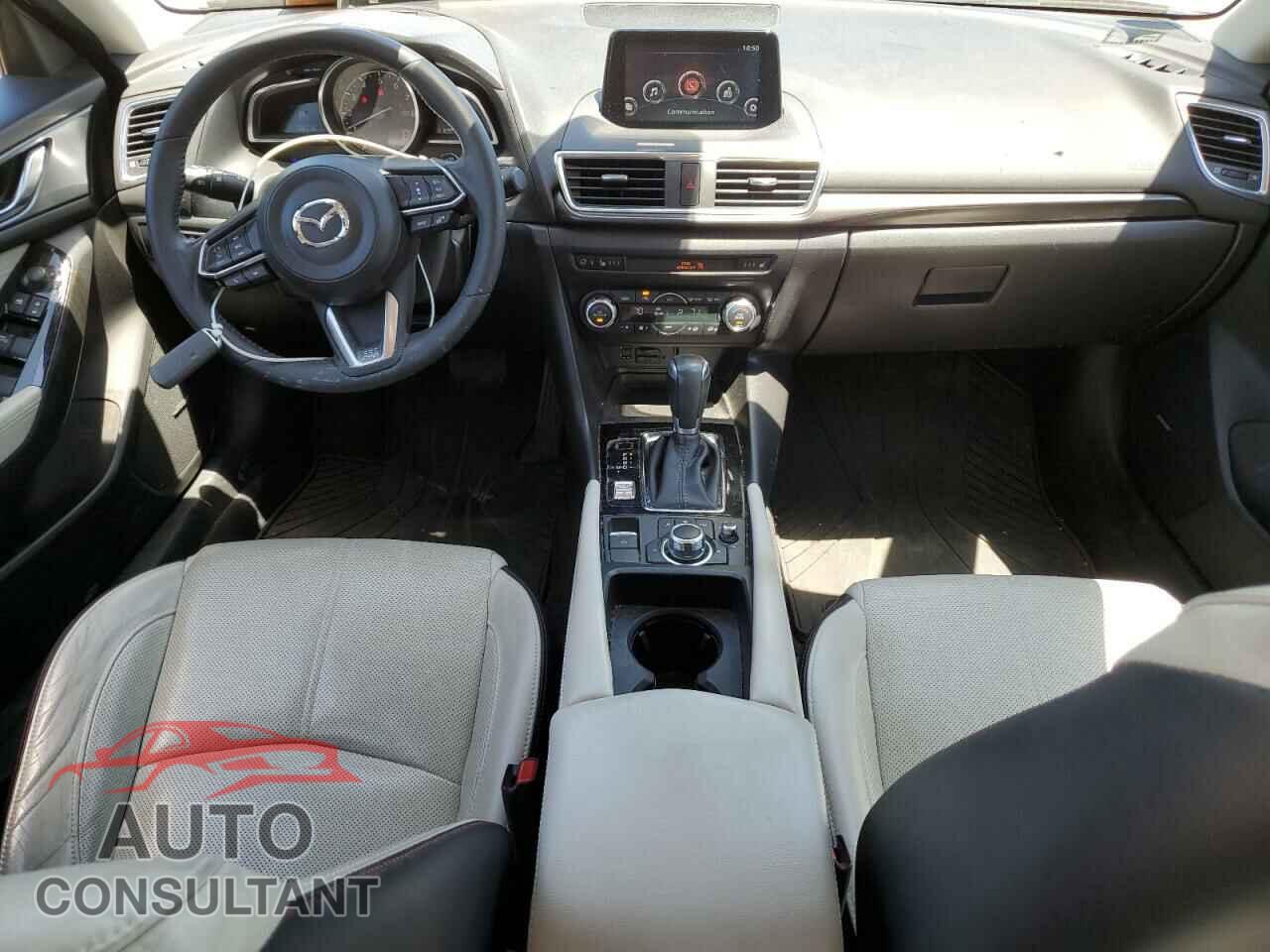 MAZDA 3 2017 - JM1BN1M36H1140452