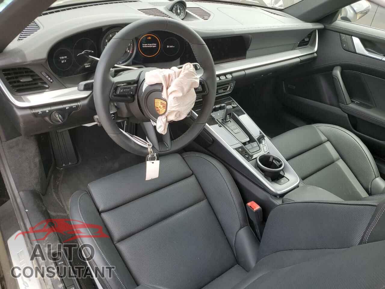 PORSCHE 911 2024 - WP0AB2A92RS218949