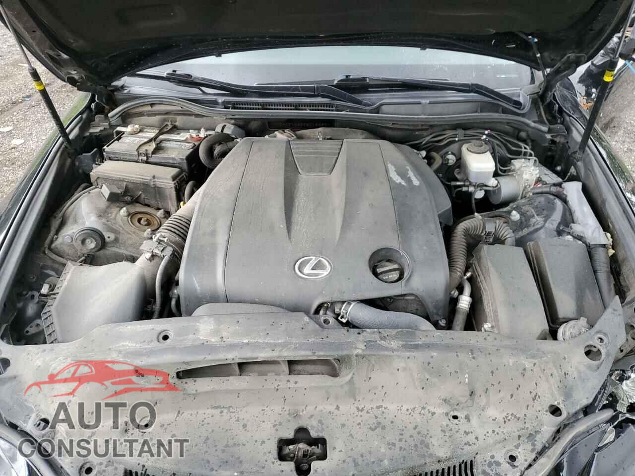 LEXUS IS 2015 - JTHCF1D29F5015698