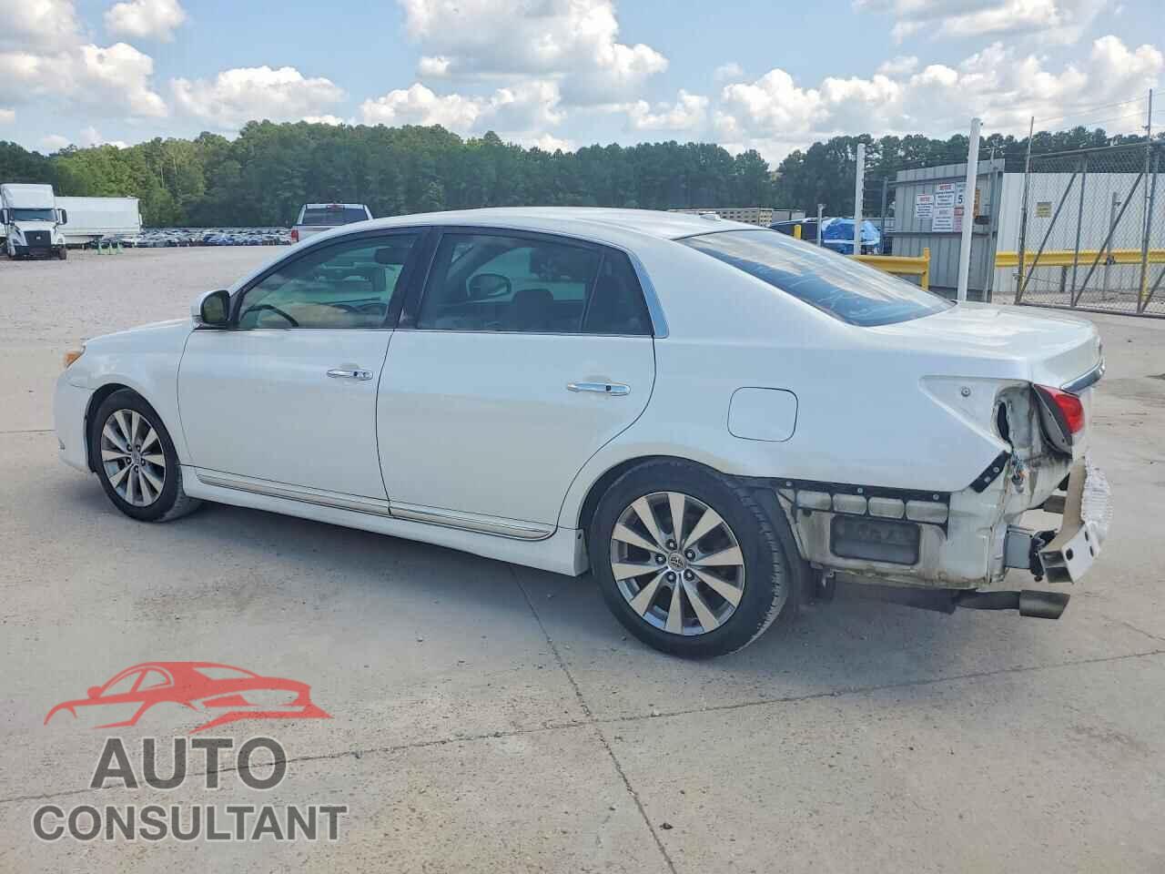 TOYOTA AVALON 2011 - 4T1BK3DB2BU411939