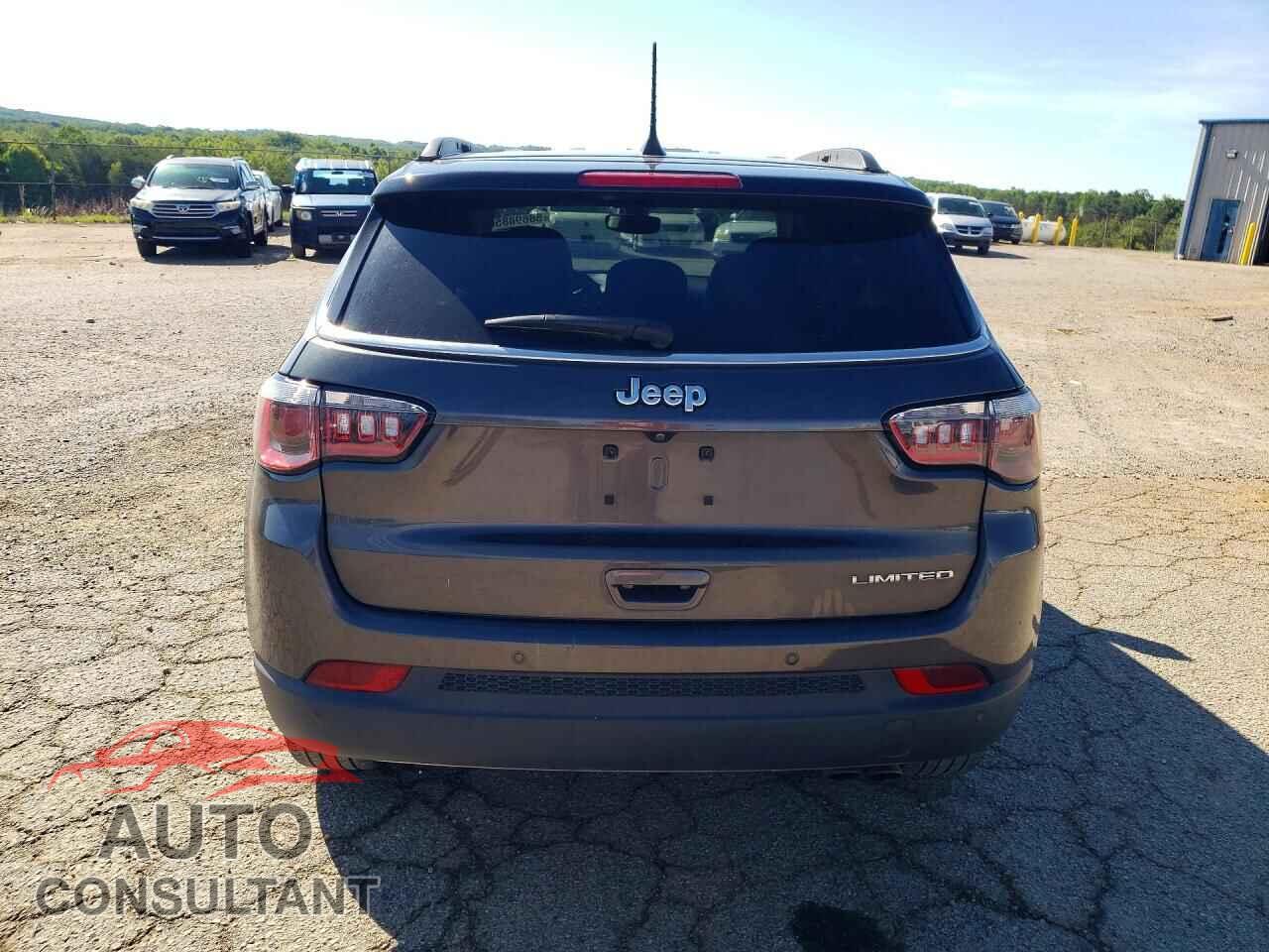 JEEP COMPASS 2018 - 3C4NJCCB2JT205115