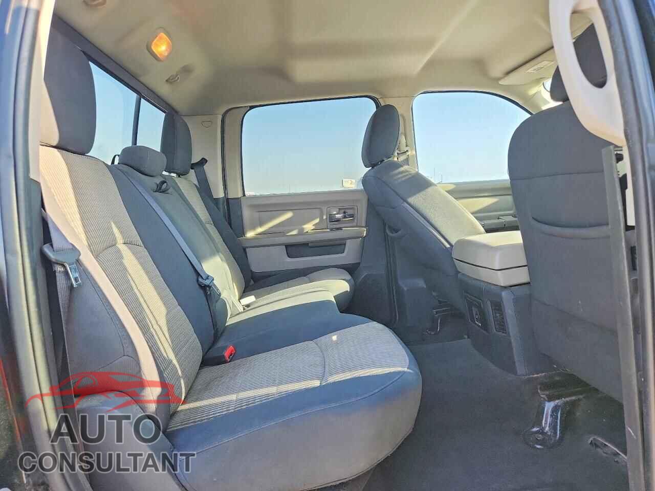 DODGE RAM 1500 2012 - 1C6RD7LT0CS210091