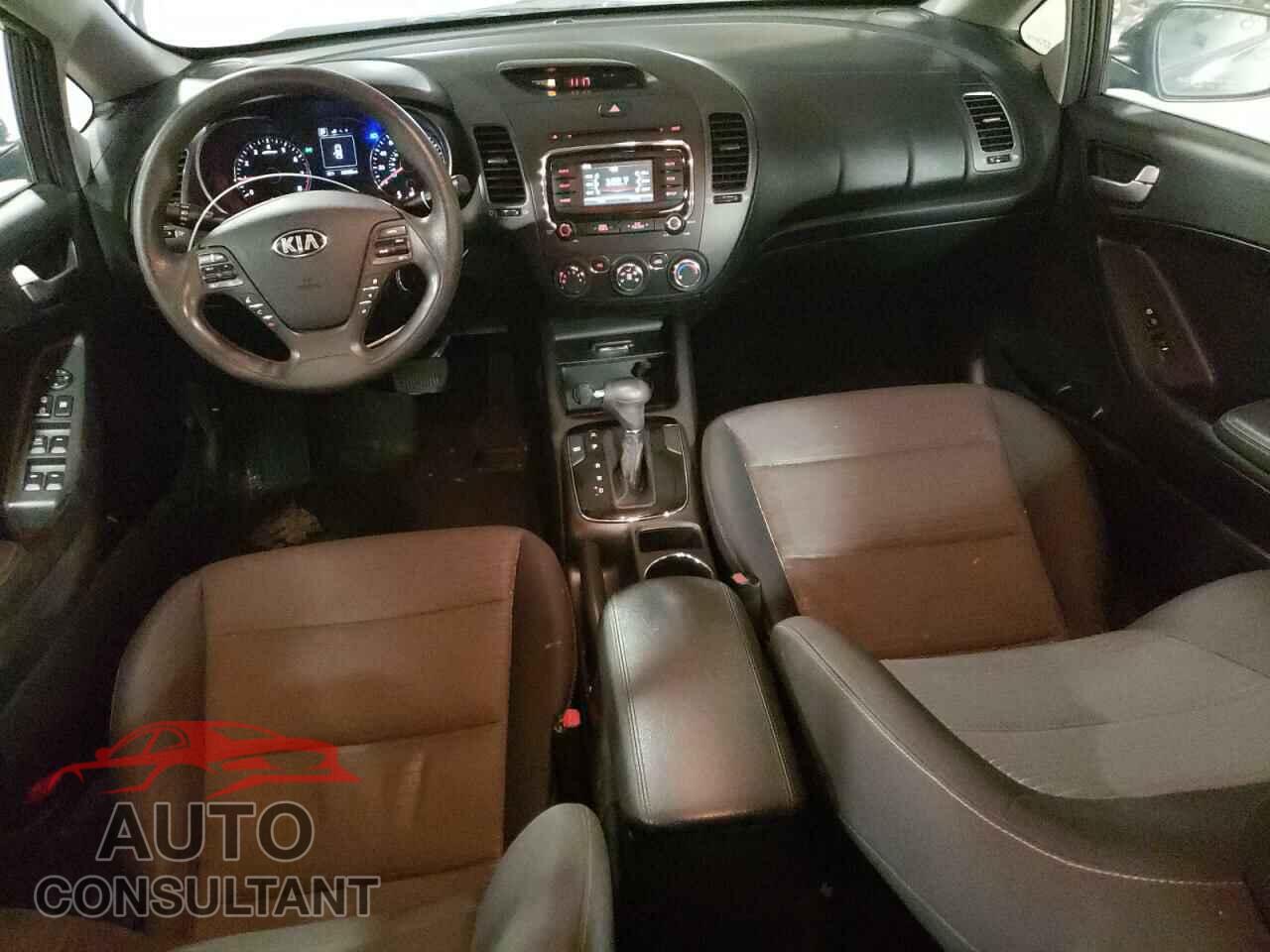 KIA FORTE 2017 - 3KPFL4A75HE017335