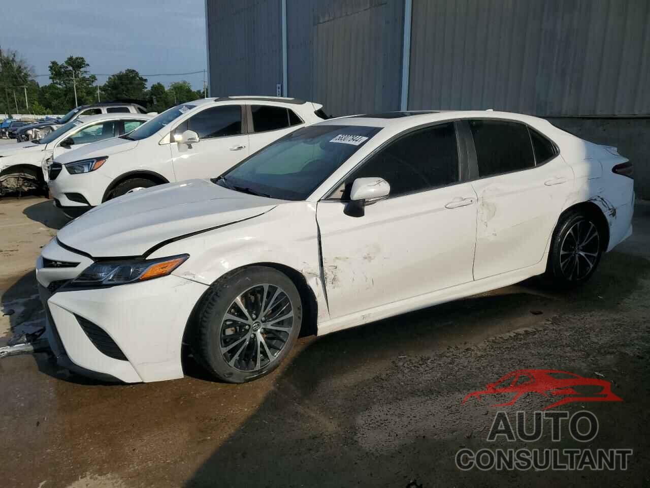 TOYOTA CAMRY 2020 - 4T1J31AK5LU520298