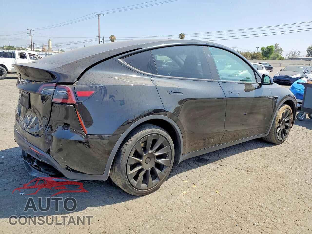TESLA MODEL Y 2024 - 7SAYGDED1RF102734