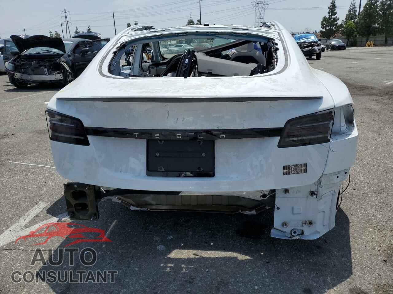 TESLA MODEL S 2023 - 5YJSA1E6XPF512322