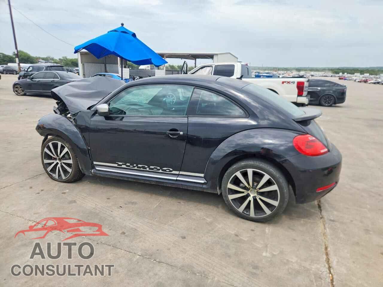 VOLKSWAGEN BEETLE 2012 - 3VWVA7AT7CM604549