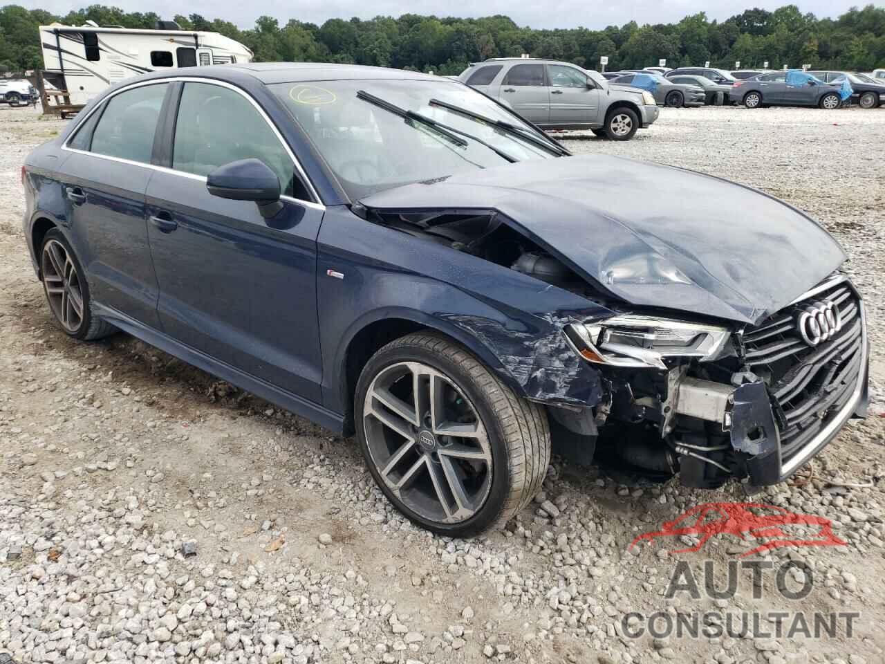 AUDI A3 2018 - WAUGUGFF9J1054624