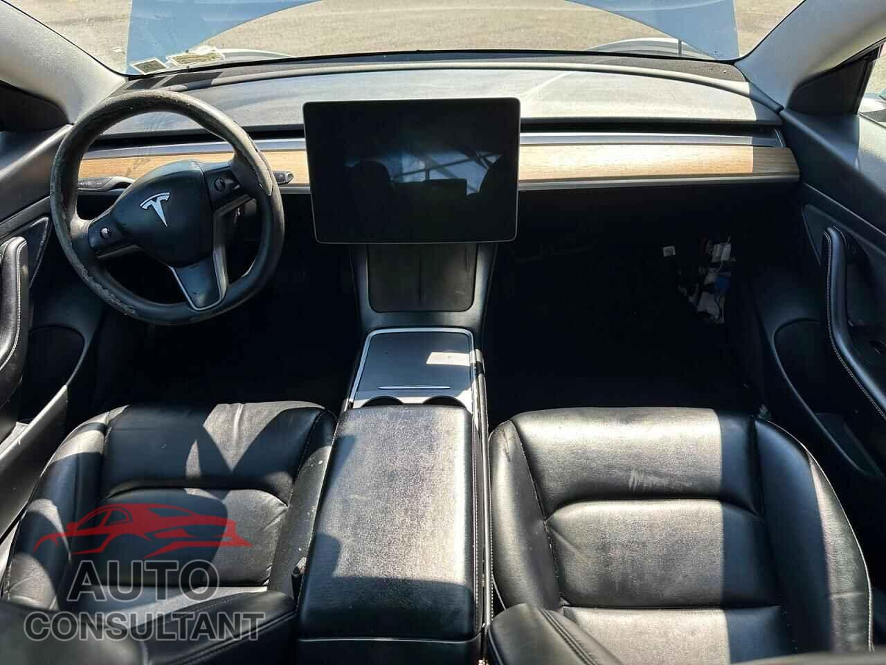 TESLA MODEL 3 2021 - 5YJ3E1EA9MF857852