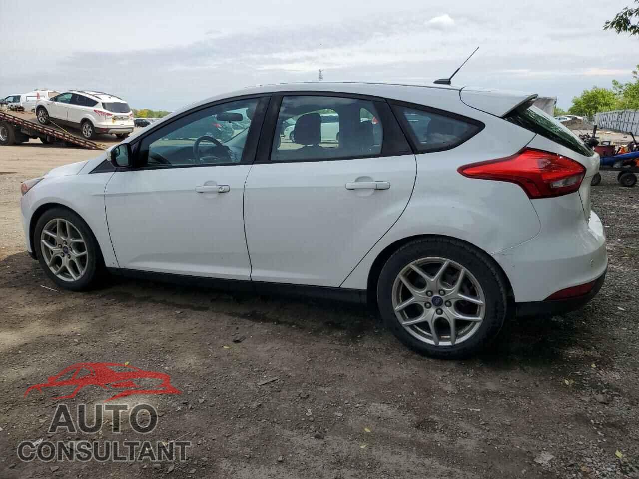 FORD FOCUS 2016 - 1FADP3K2XGL214568