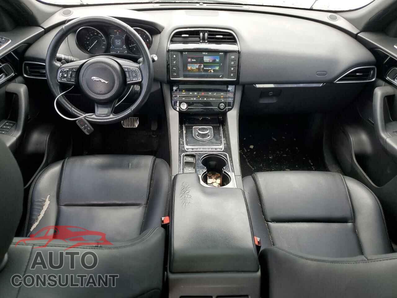 JAGUAR F-PACE 2017 - SADCJ2BV7HA089140