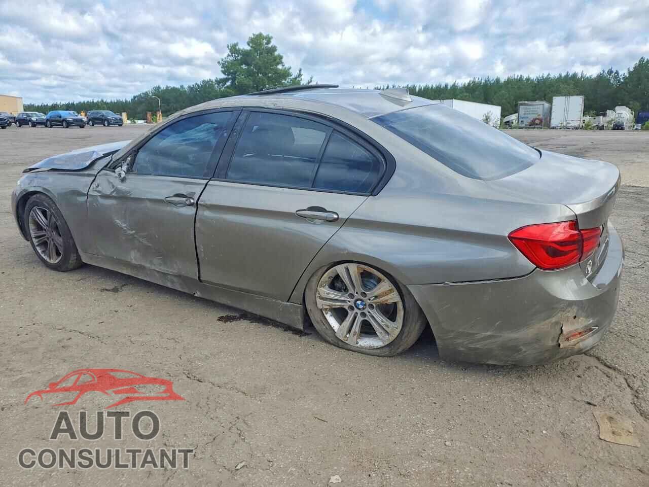 BMW 3 SERIES 2016 - WBA8E3G56GNU00842