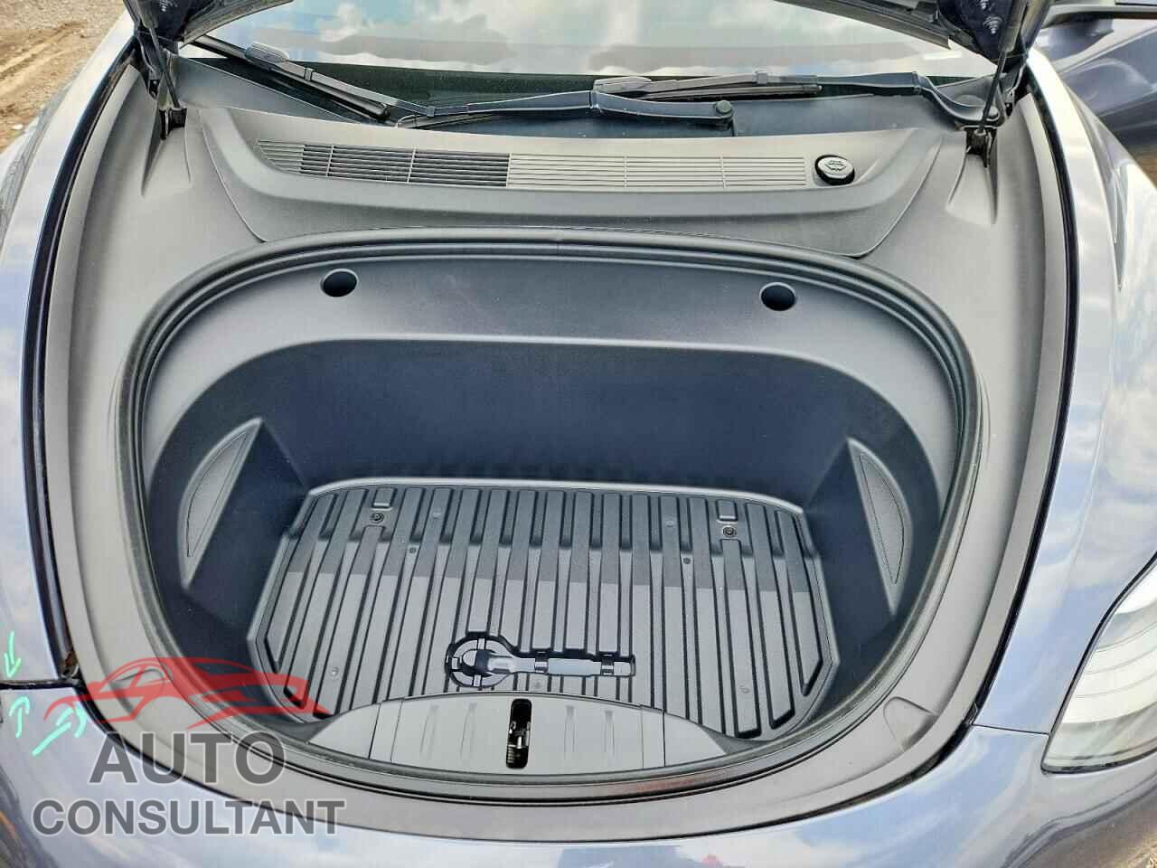 TESLA MODEL 3 2023 - 5YJ3E1EA2PF428802