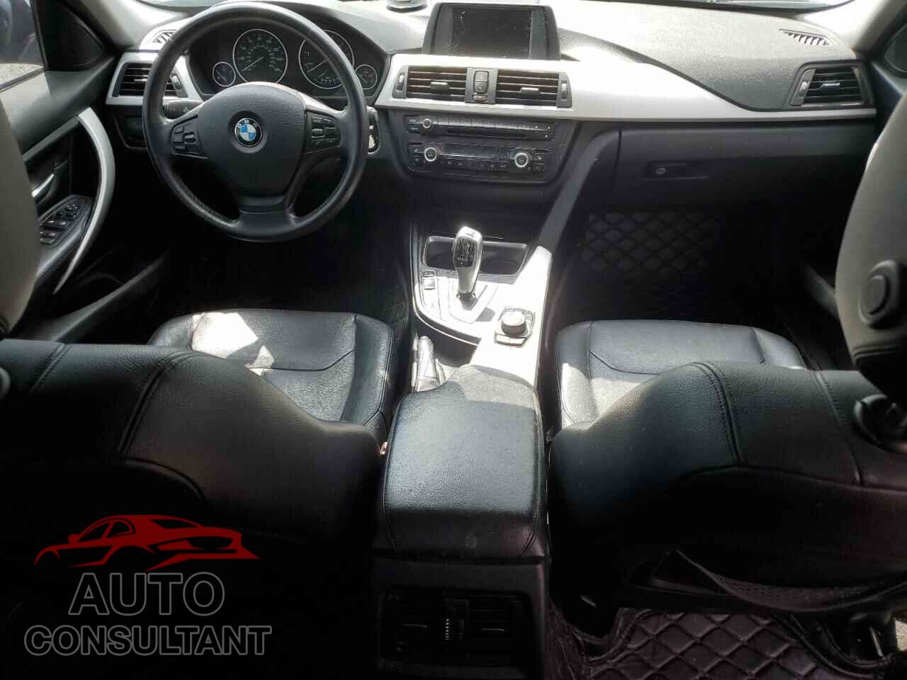 BMW 3 SERIES 2013 - WBA3B3C59DF542391