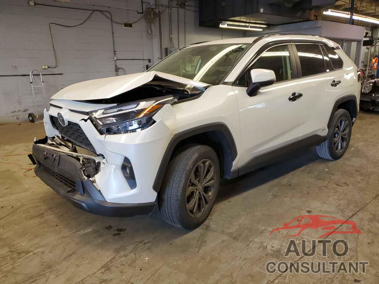 TOYOTA RAV4 2022 - JTMB6RFV2ND046461