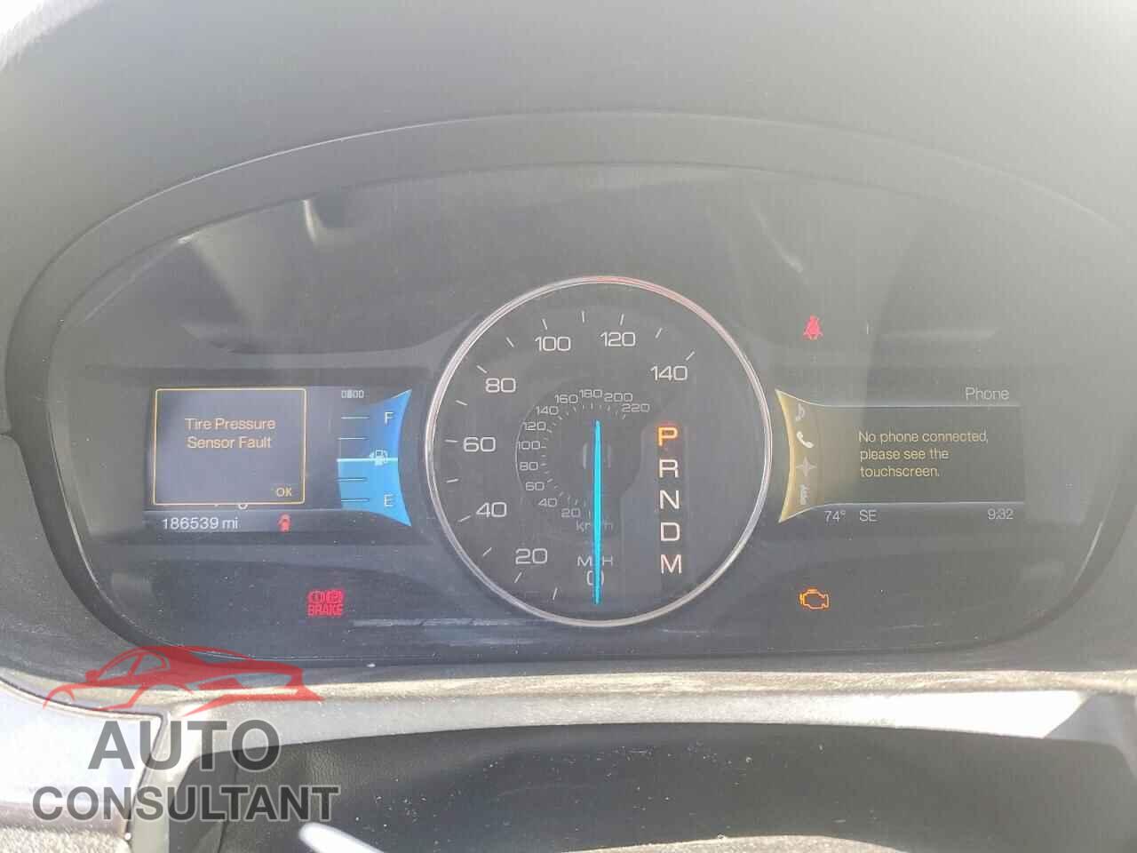 FORD EDGE 2011 - 2FMDK4AK2BBA10268