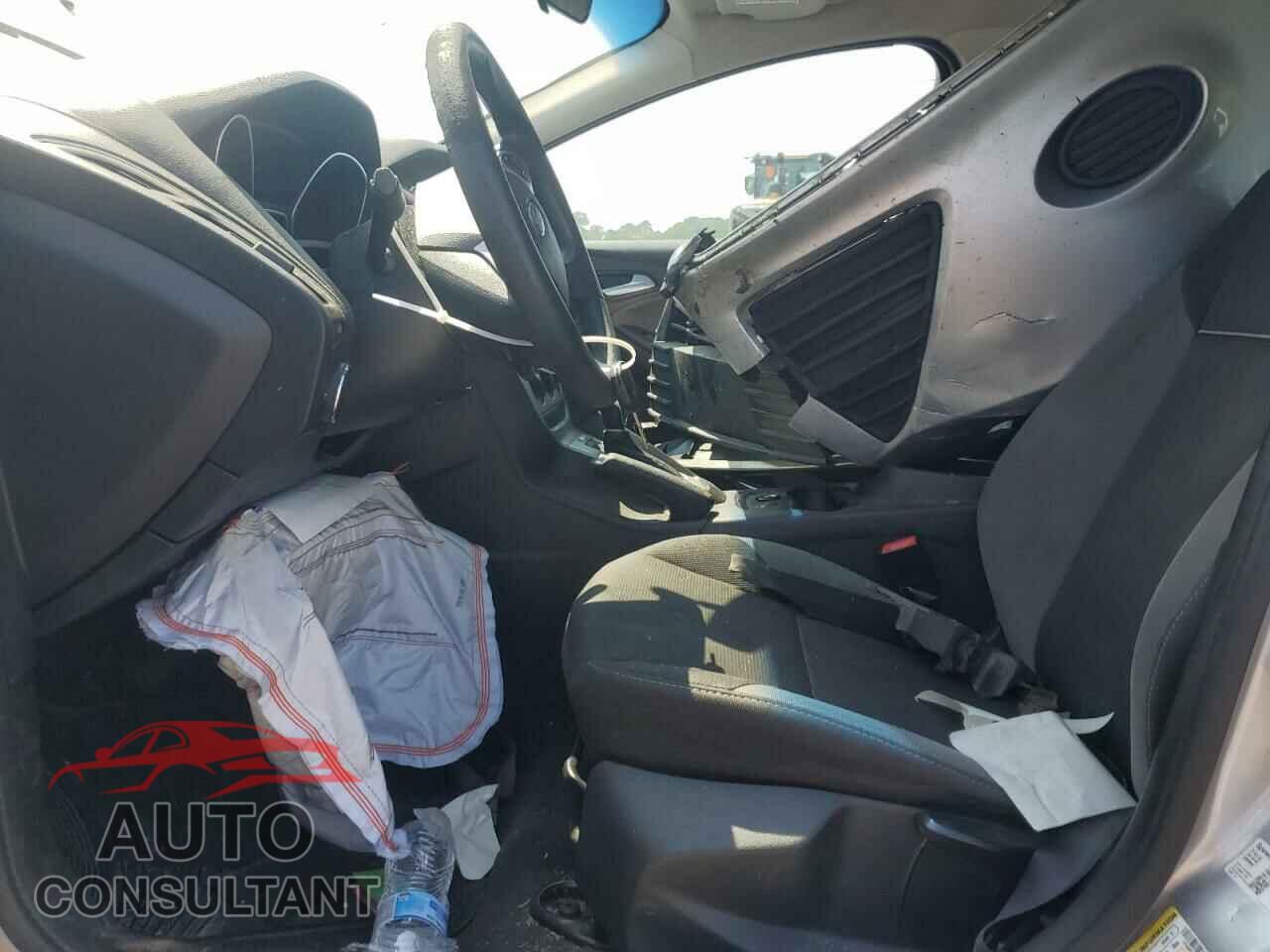FORD FOCUS 2014 - 1FADP3F25EL178912