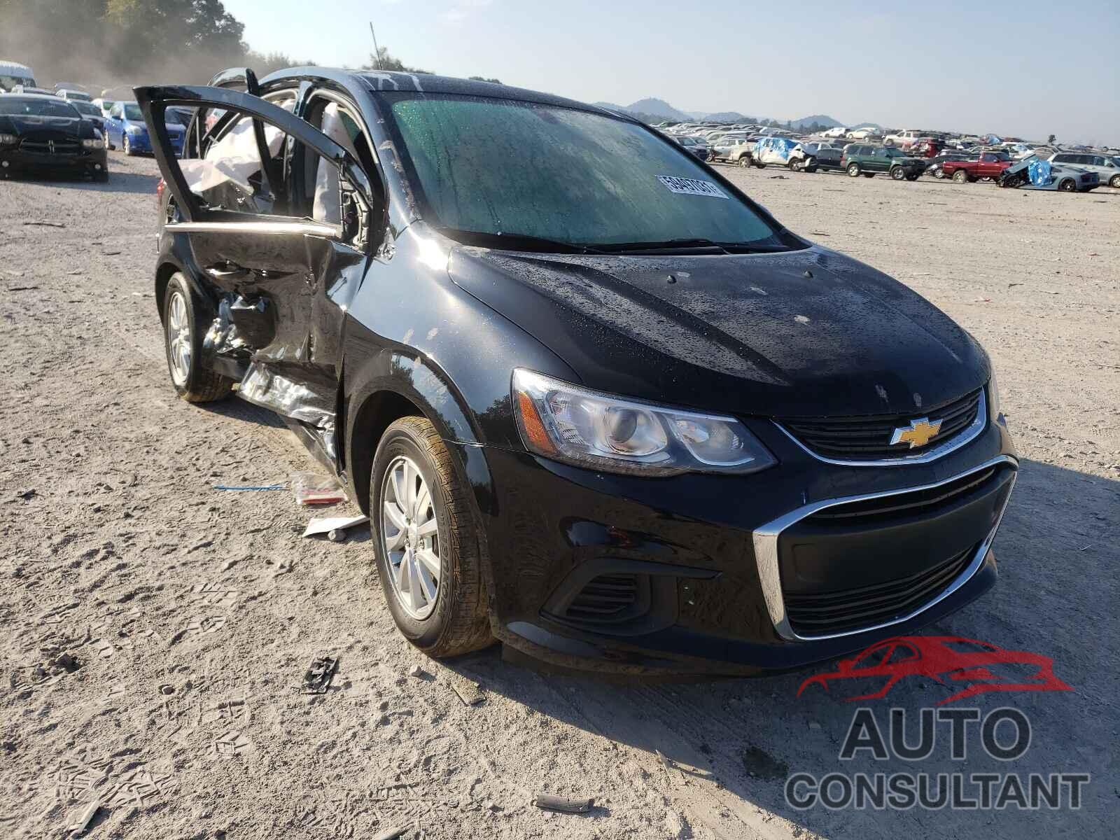 CHEVROLET SONIC 2019 - 1G1JD5SB8K4107547