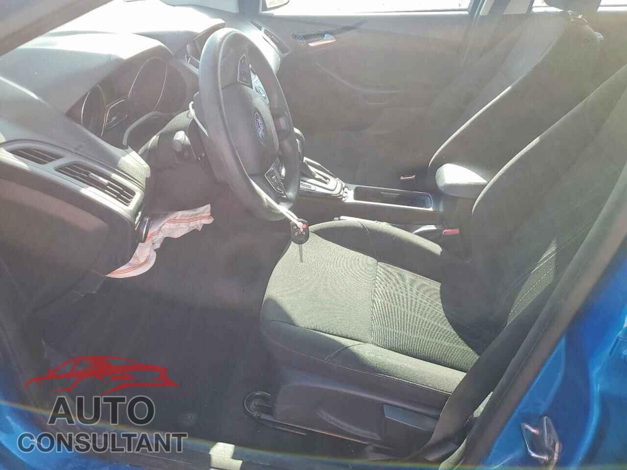 FORD FOCUS 2016 - 1FADP3F22GL212677