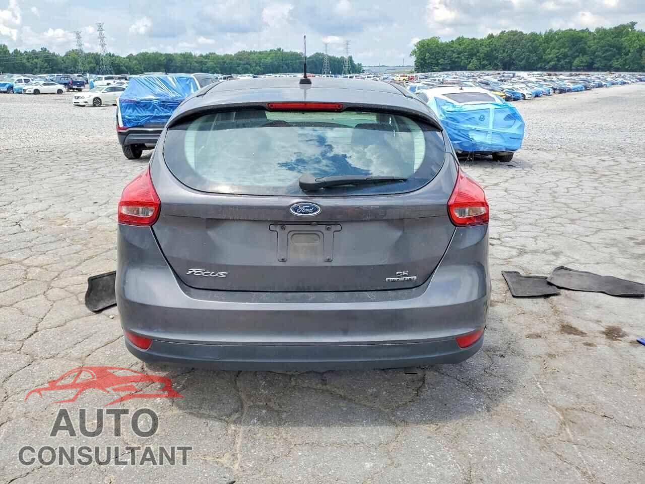FORD FOCUS 2016 - 1FADP3K29GL255726