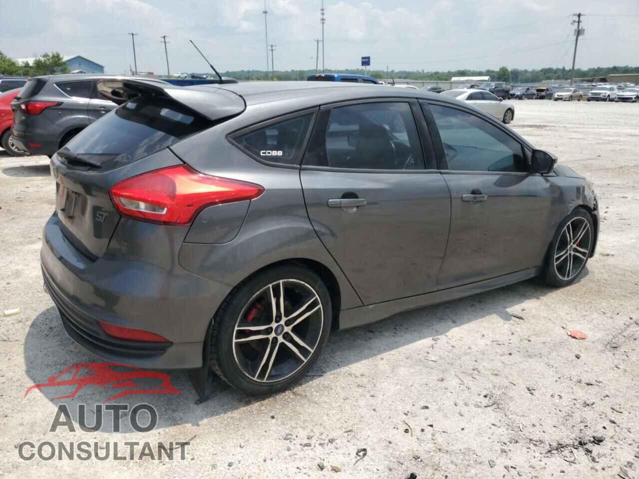 FORD FOCUS 2017 - 1FADP3L95HL222235