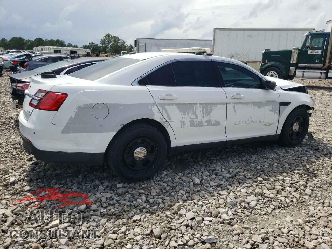 FORD TAURUS 2017 - 1FAHP2MK4HG103162