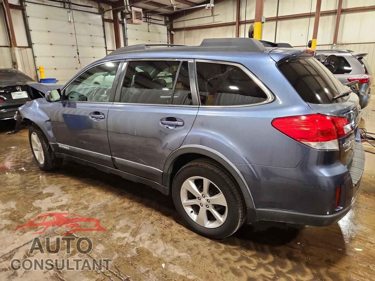 SUBARU OUTBACK 2013 - 4S4BRBGC8D3298100