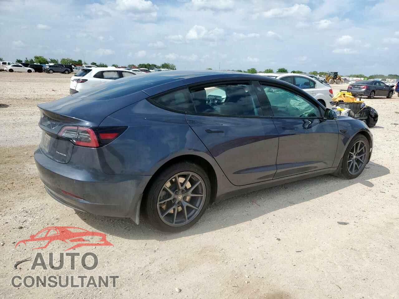 TESLA MODEL 3 2022 - 5YJ3E1EB3NF119426
