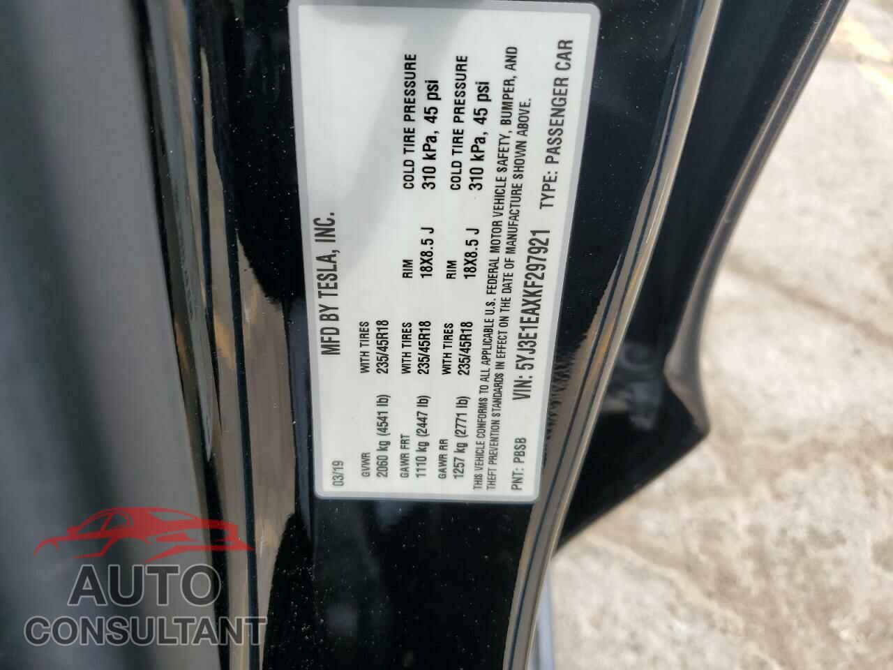 TESLA MODEL 3 2019 - 5YJ3E1EAXKF297921