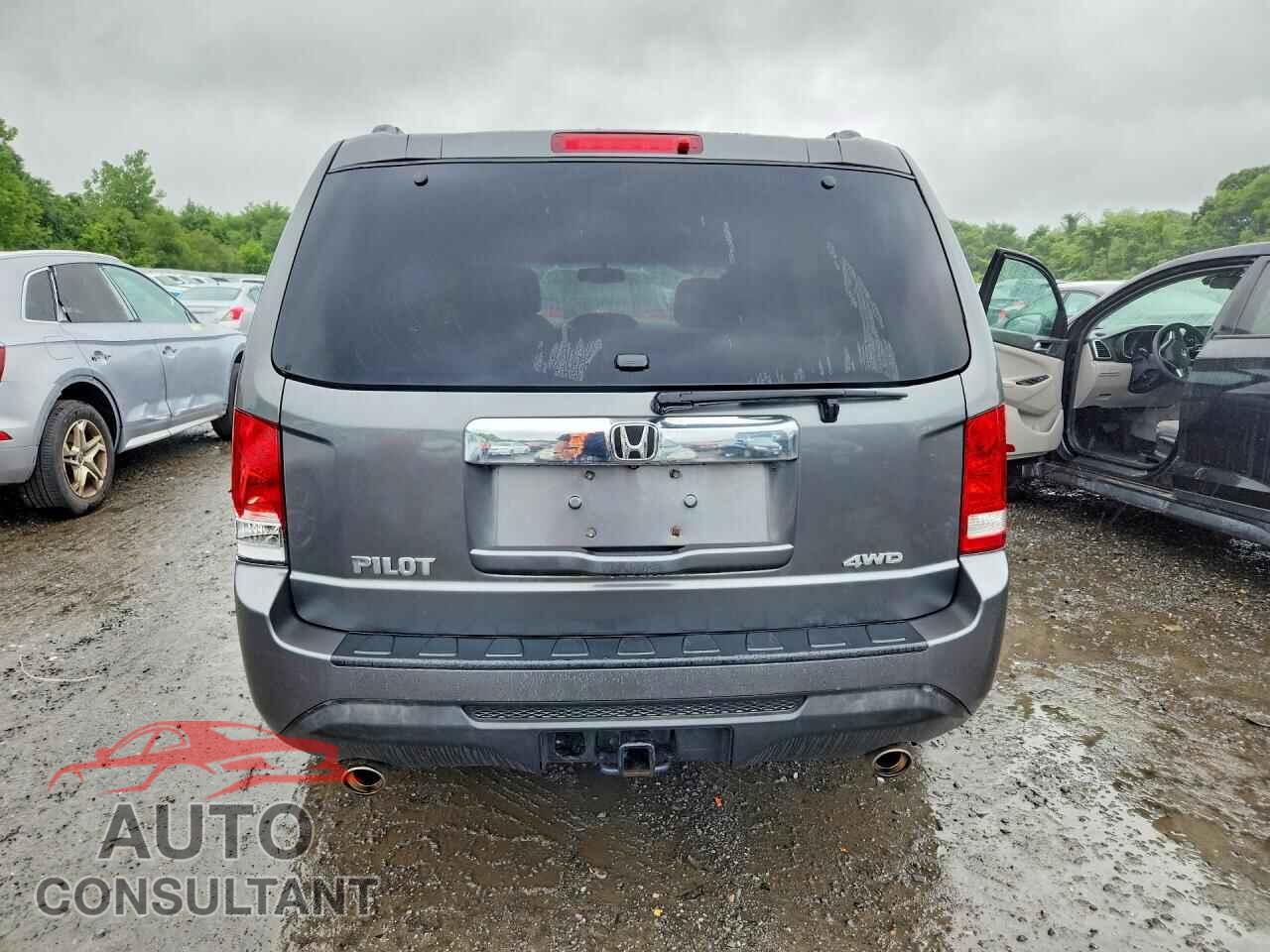 HONDA PILOT 2012 - 5FNYF4H50CB068894