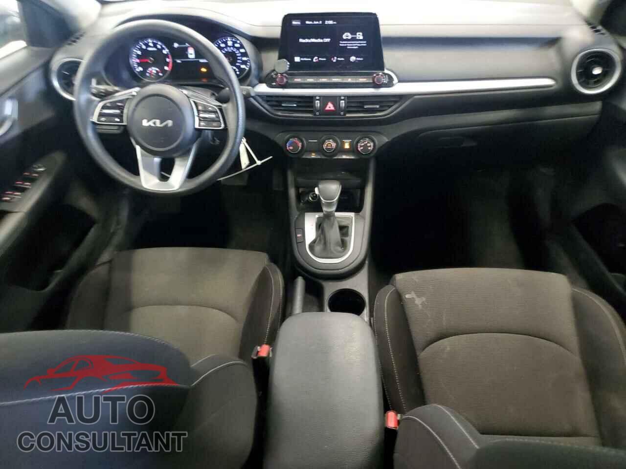 KIA FORTE 2023 - 3KPF24AD2PE633467