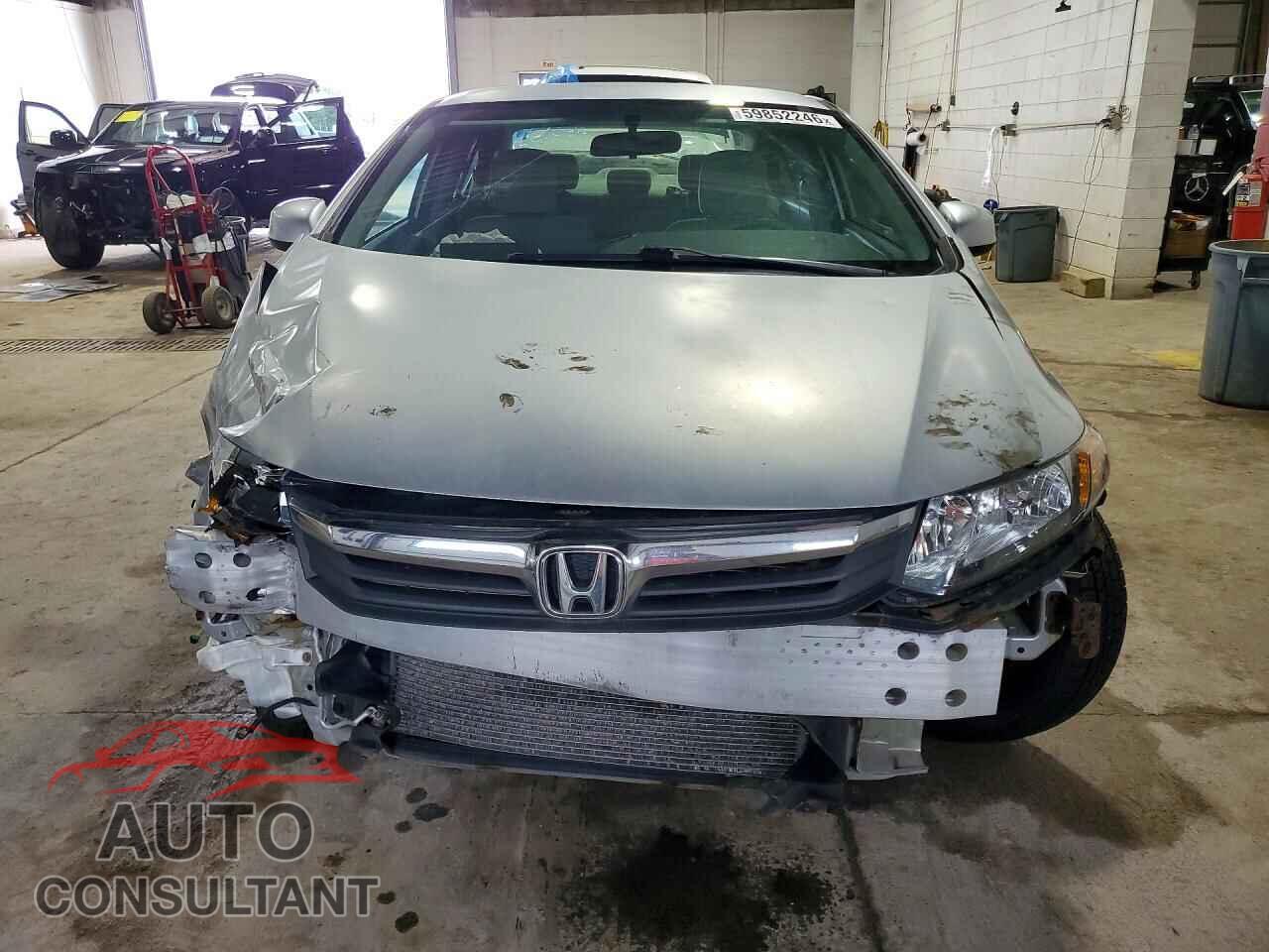 HONDA CIVIC 2012 - 2HGFB2F59CH334838