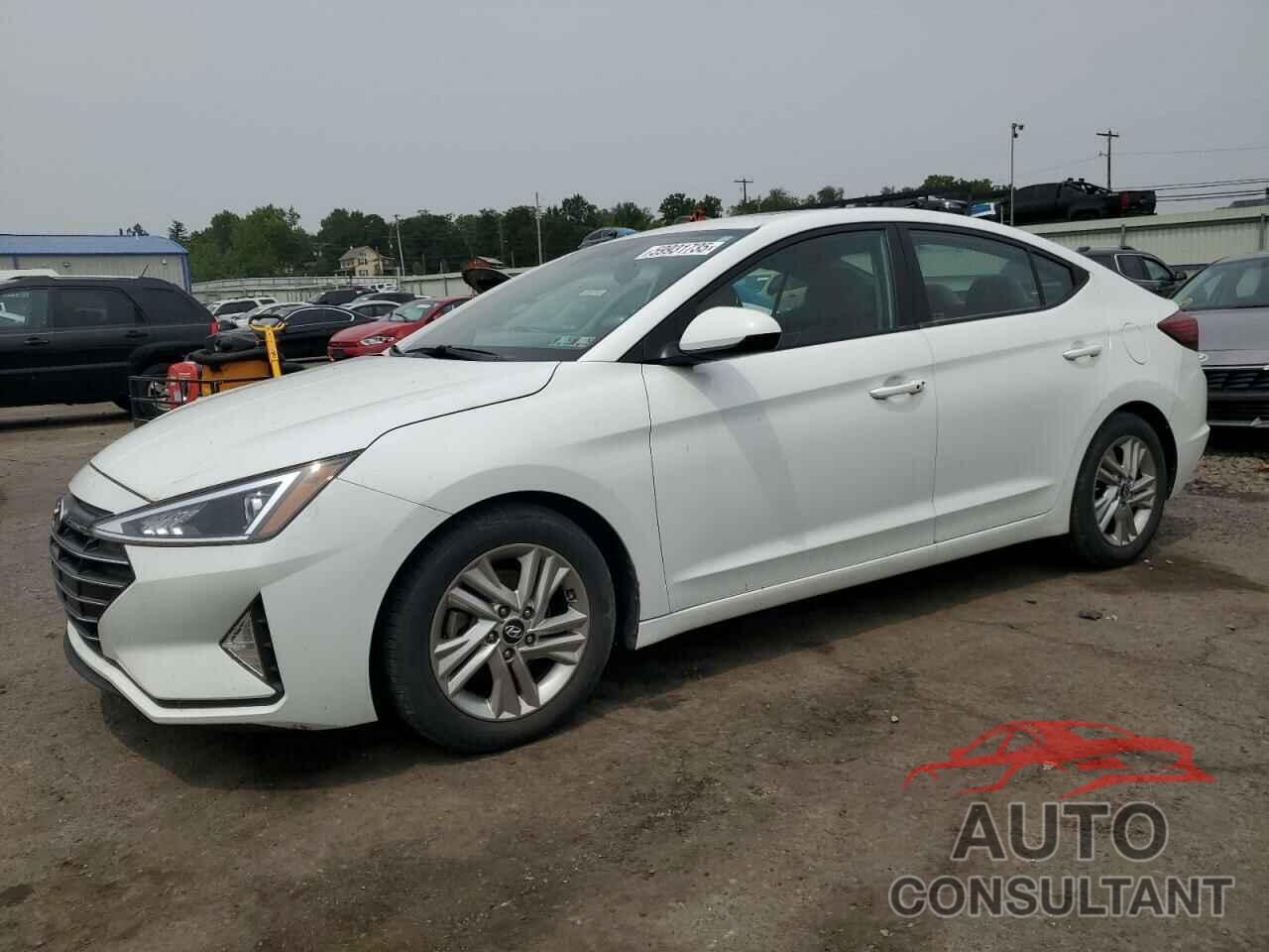 HYUNDAI ELANTRA 2019 - 5NPD84LF6KH414004