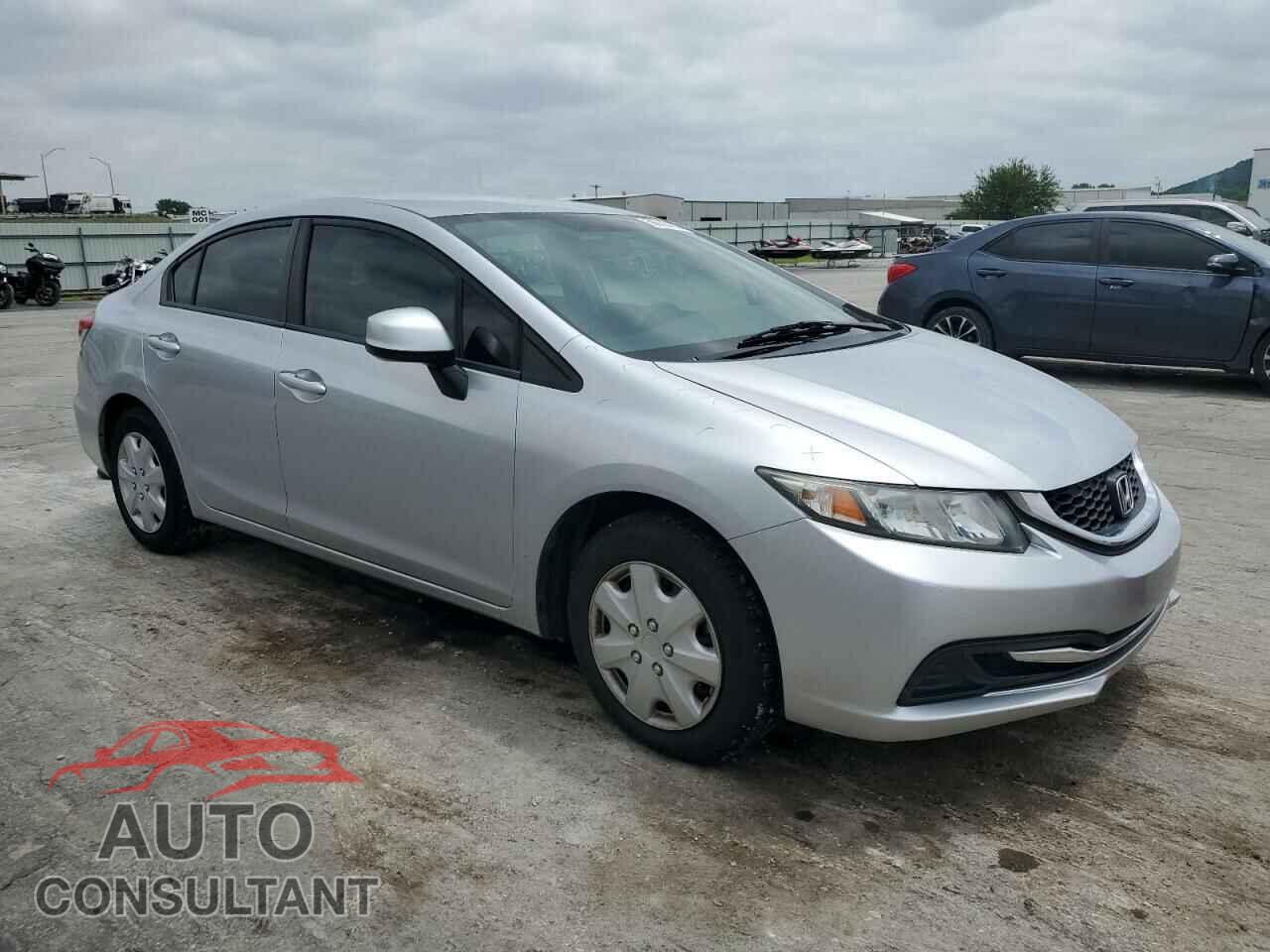 HONDA CIVIC 2013 - 2HGFB2F55DH570291