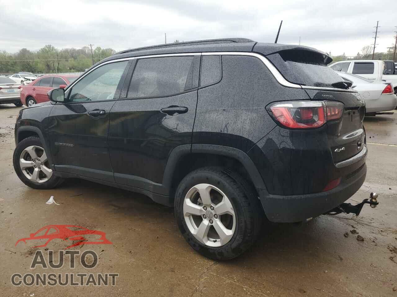 JEEP COMPASS 2018 - 3C4NJDBB8JT315867