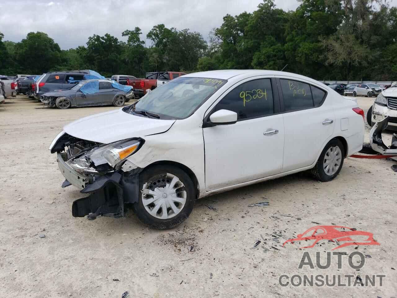 NISSAN VERSA 2019 - 3N1CN7AP1KL829378