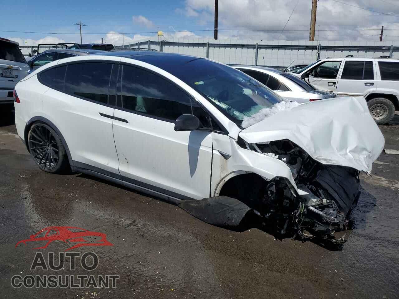 TESLA MODEL 3 2017 - 5YJXCBE21HF043917