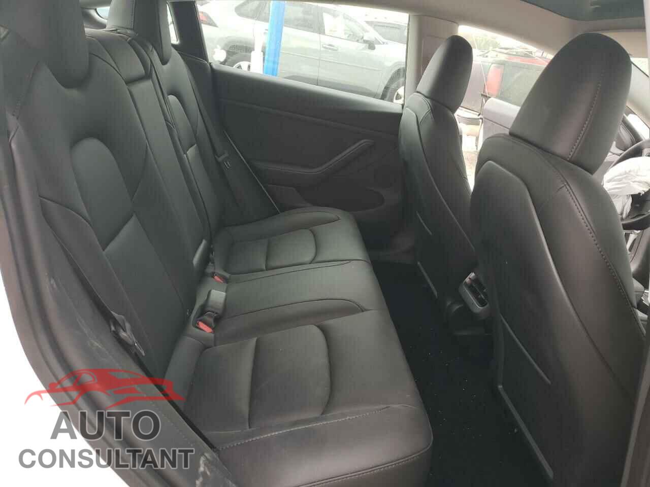 TESLA MODEL 3 2023 - 5YJ3E1EA8PF552993