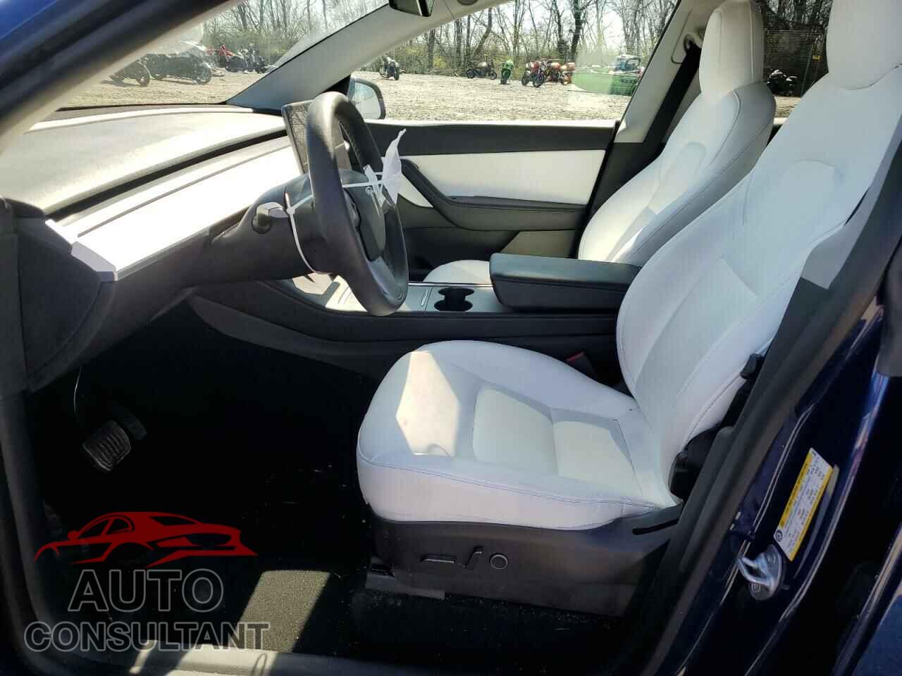TESLA MODEL Y 2022 - 7SAYGDEE2NF358366
