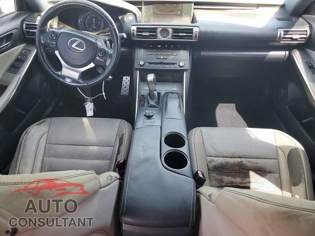 LEXUS IS 2015 - JTHBF1D25F5064683