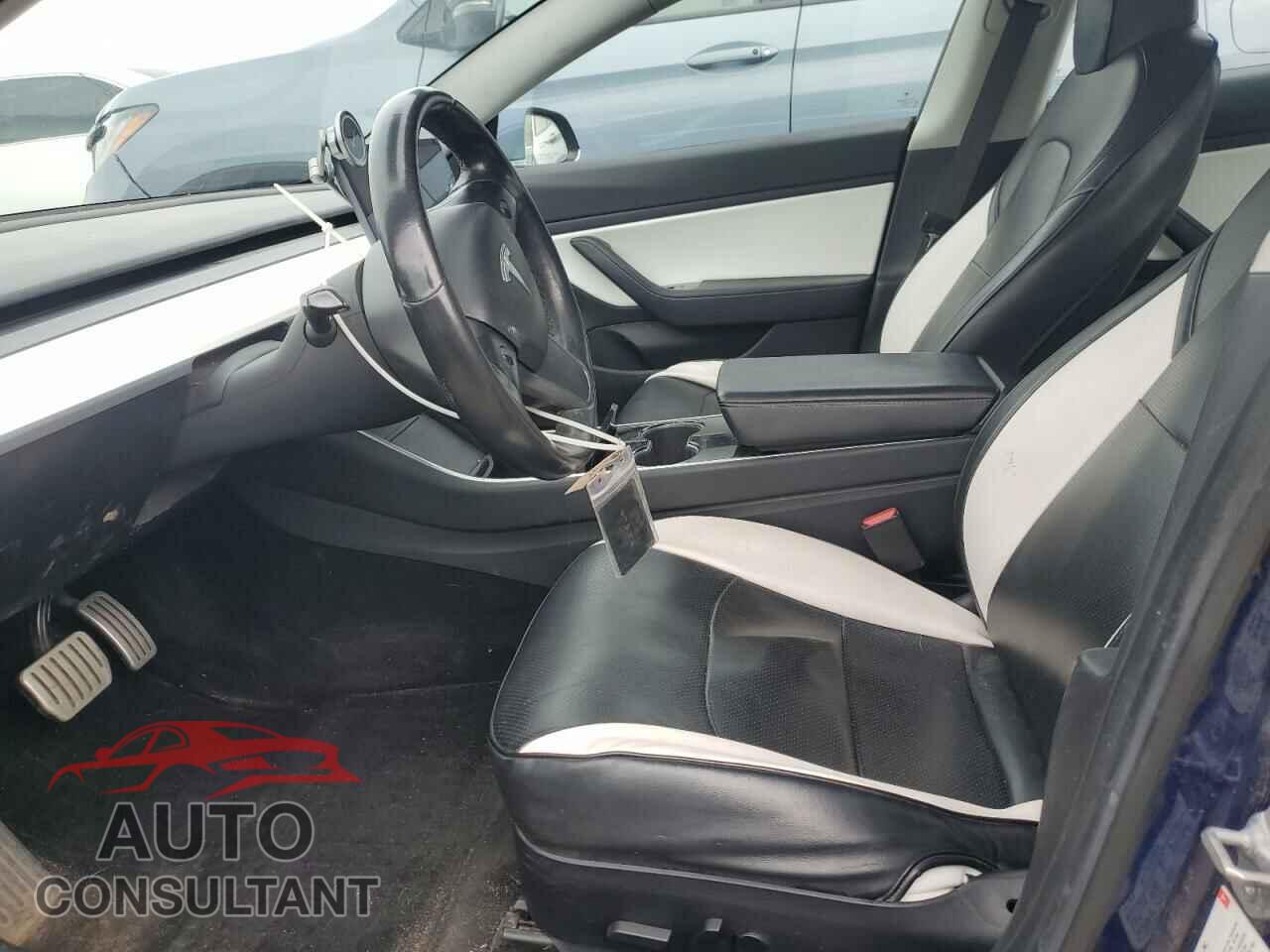 TESLA MODEL 3 2018 - 5YJ3E1EB2JF074148