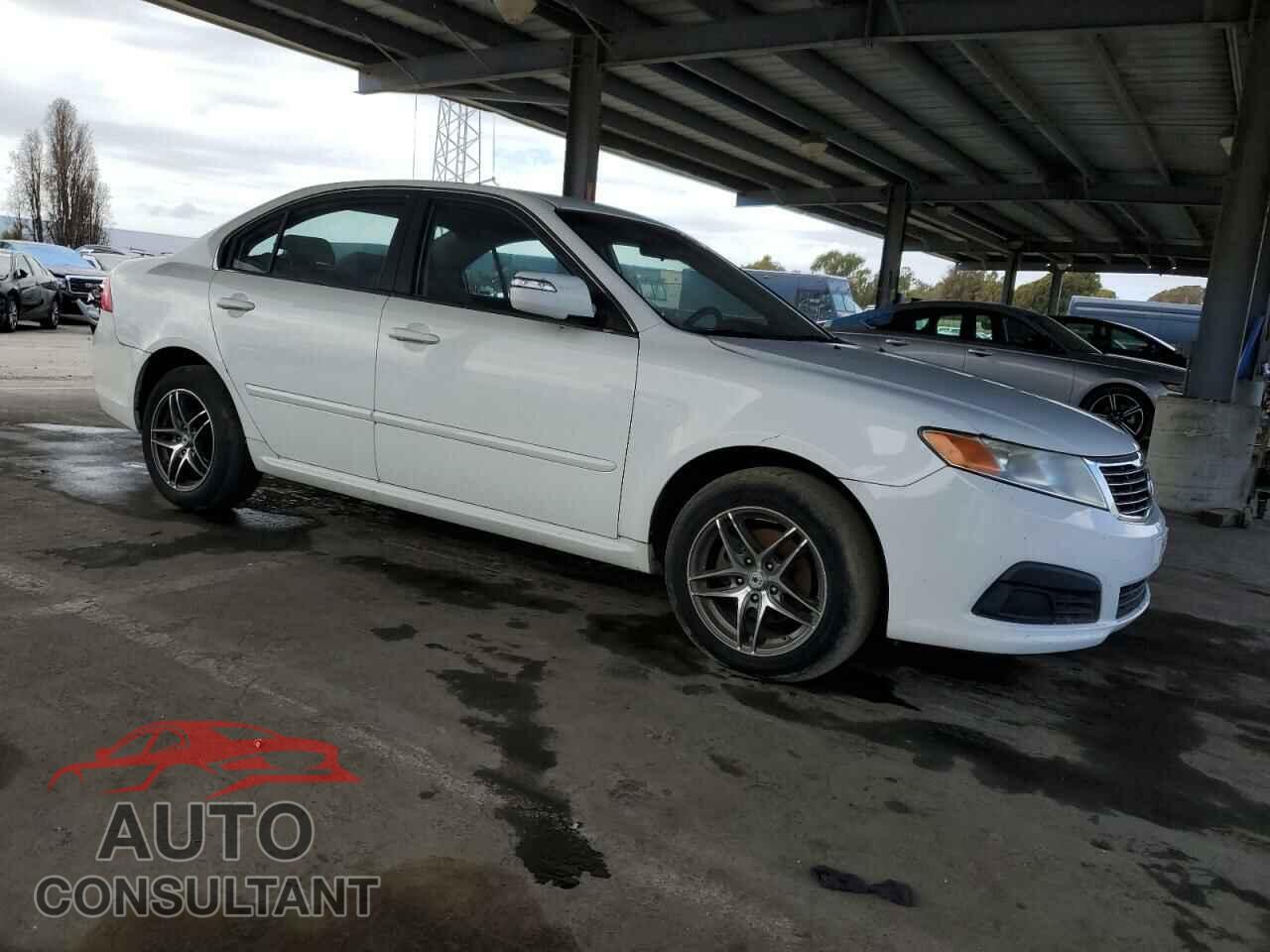 KIA OPTIMA 2010 - KNAGG4A86A5381344