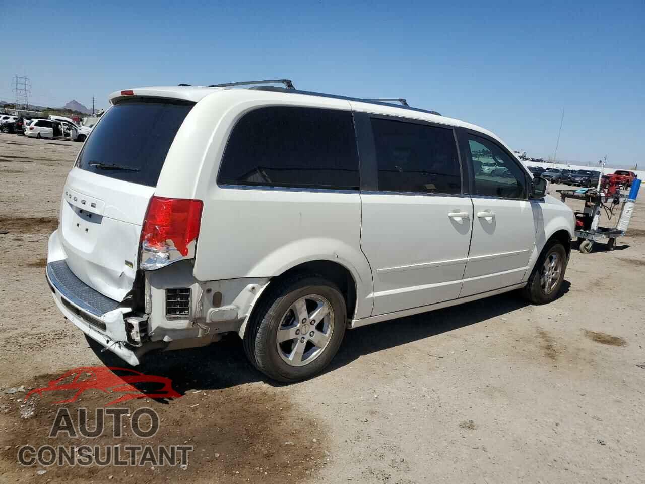 DODGE CARAVAN 2011 - 2D4RN5DG2BR755515