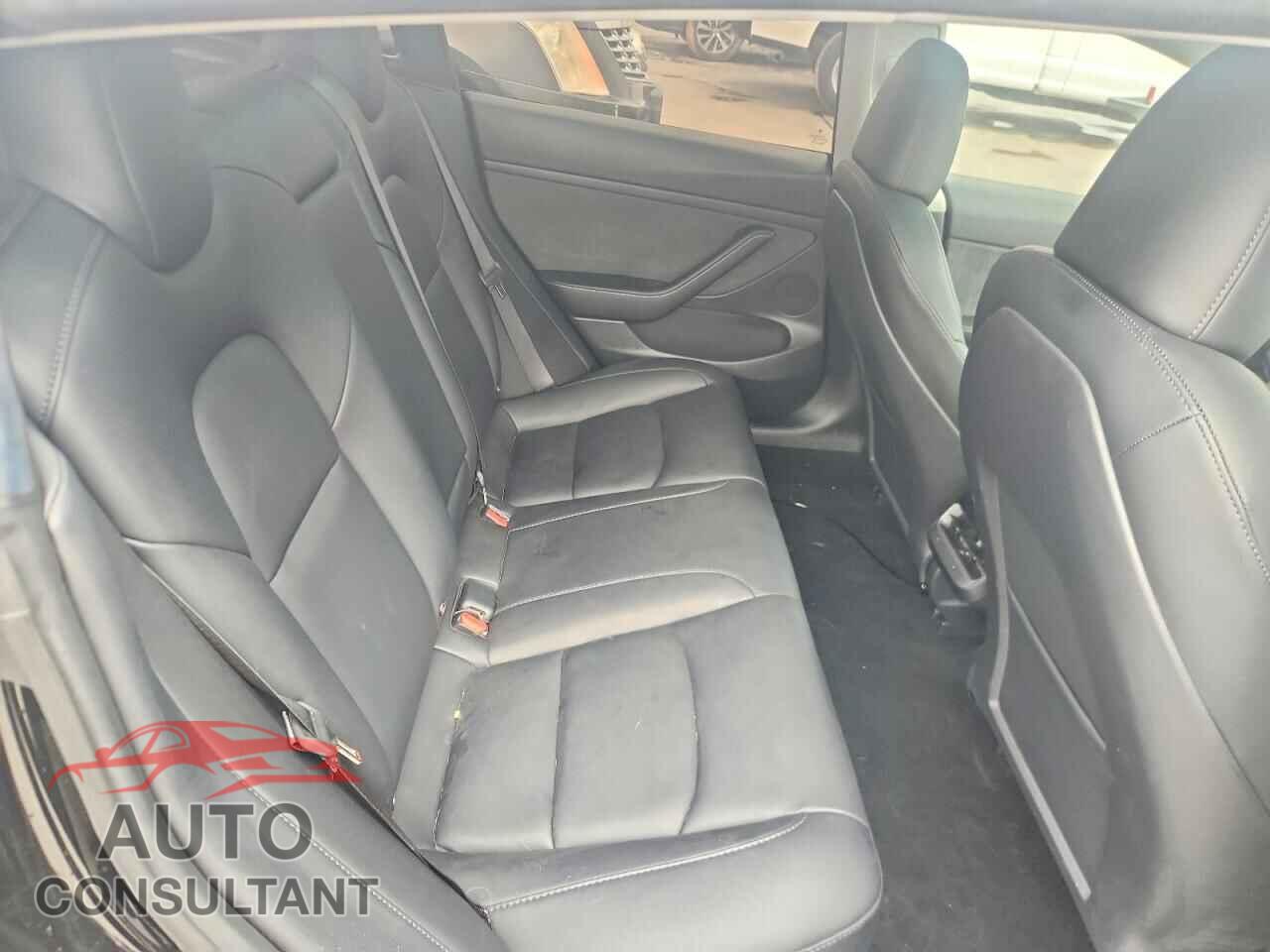 TESLA MODEL 3 2023 - 5YJ3E1EA8PF681879