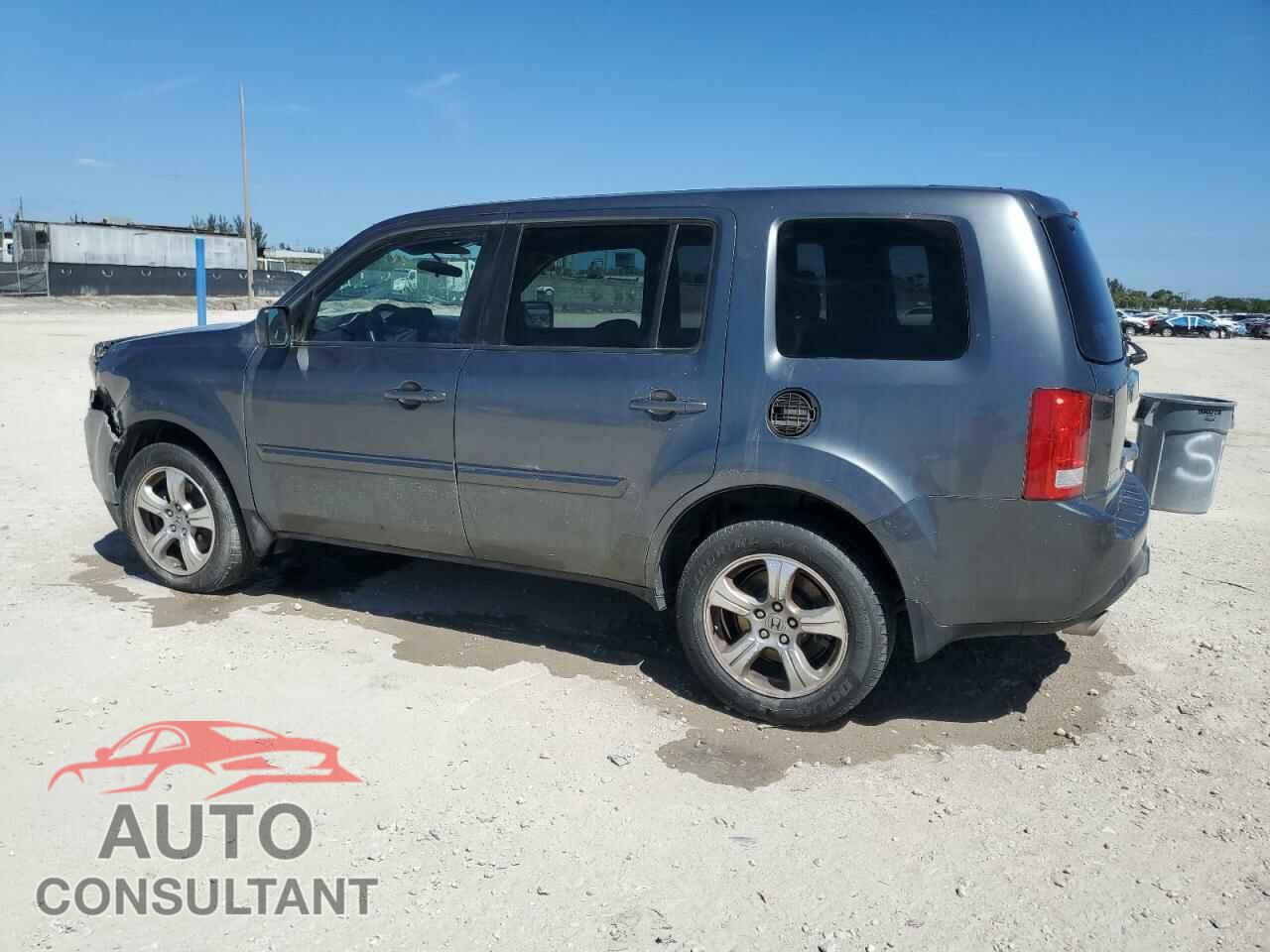 HONDA PILOT 2013 - 5FNYF3H43DB031180