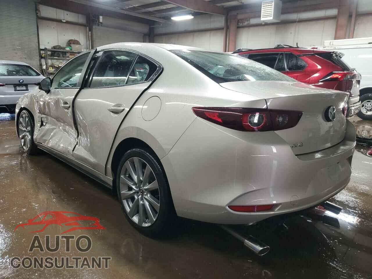 MAZDA 3 2023 - 3MZBPACM6PM359429