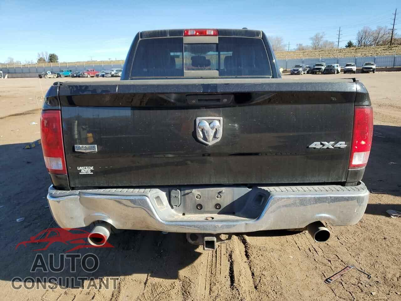 DODGE RAM 1500 2012 - 1C6RD7NT5CS128239