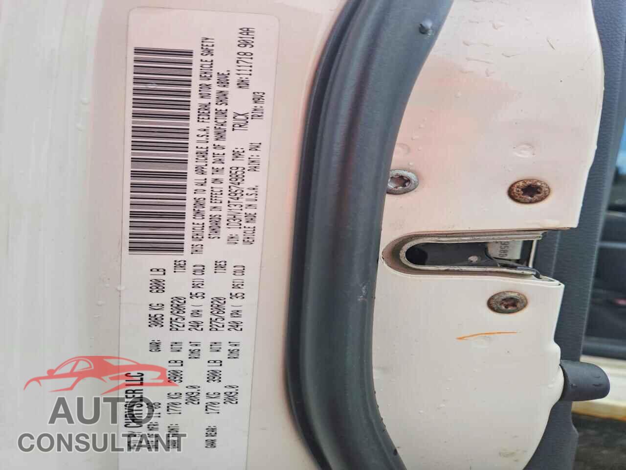 DODGE RAM 1500 2009 - 1D3HV13T49S749859