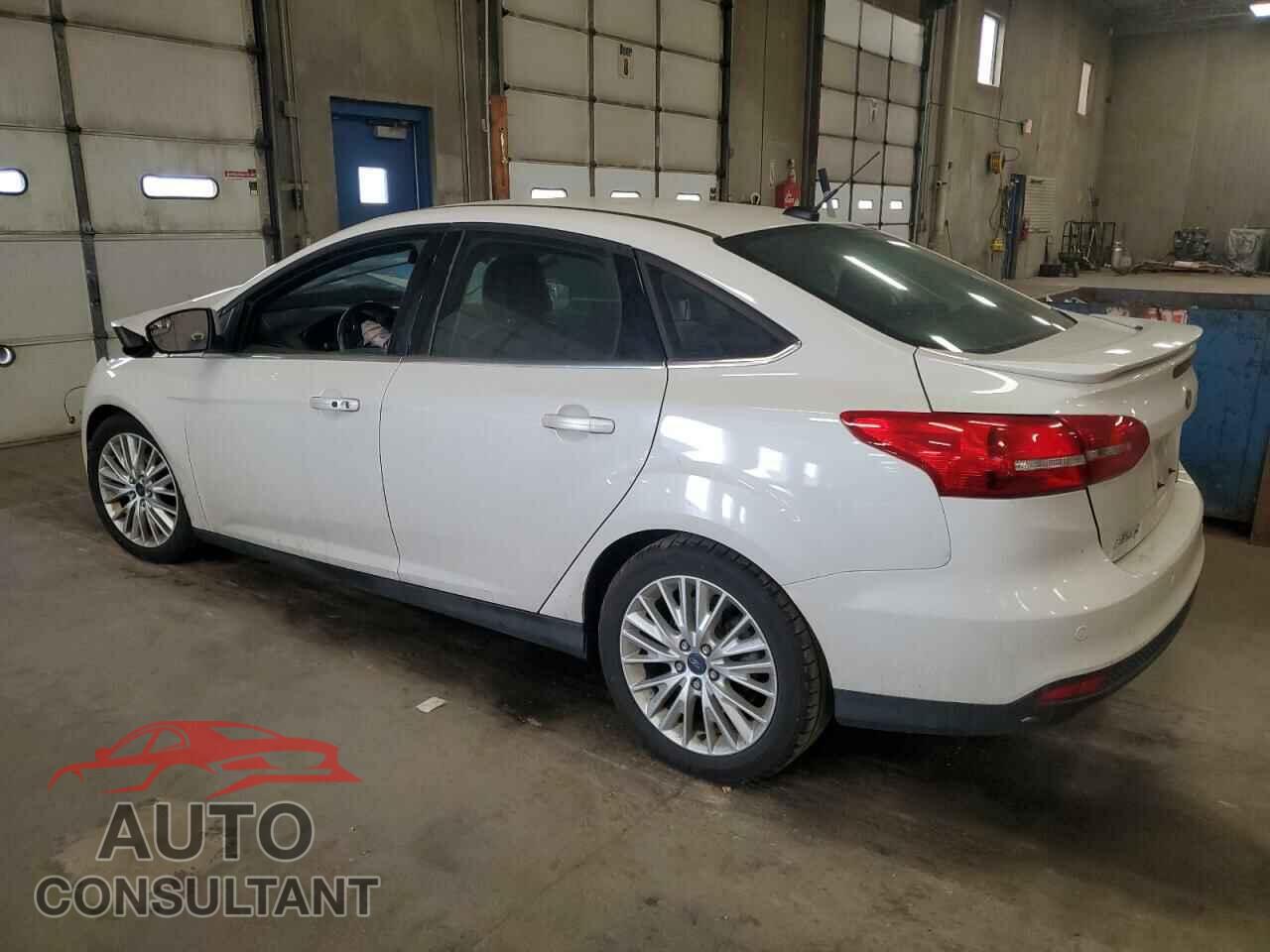 FORD FOCUS 2015 - 1FADP3J28FL385528