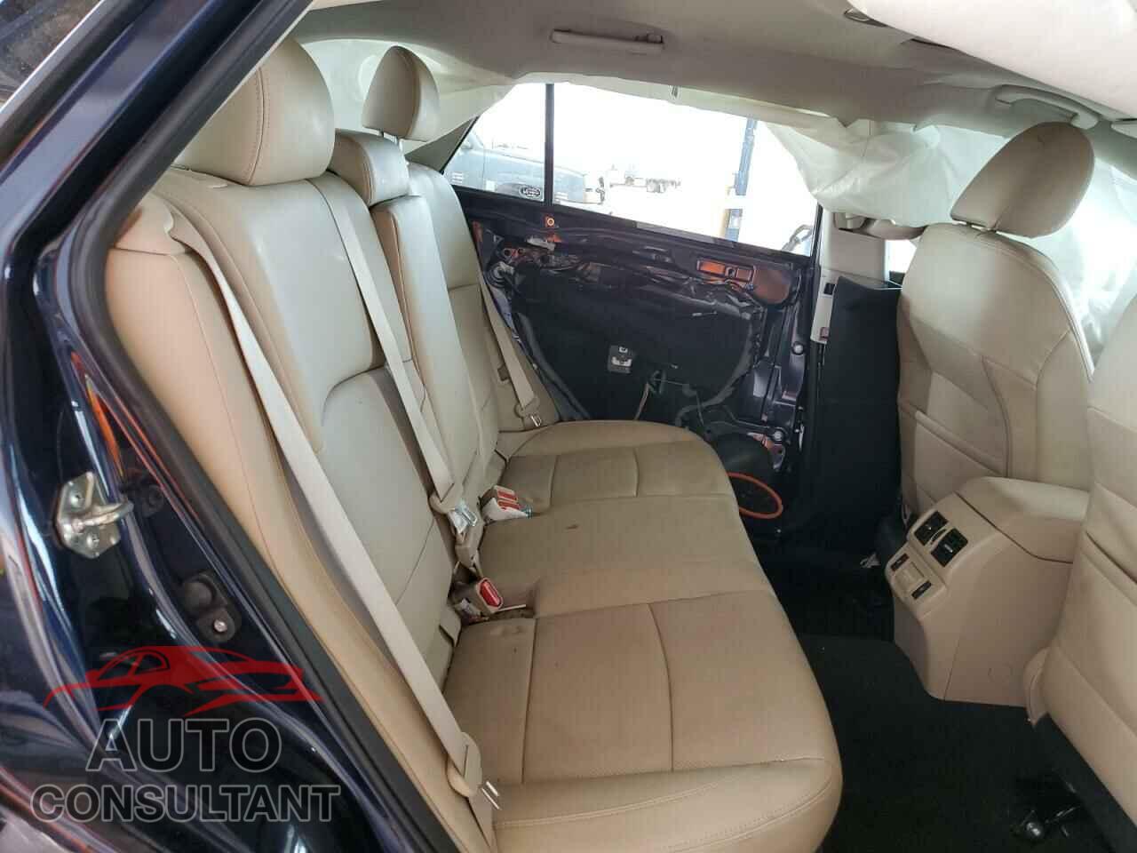 SUBARU OUTBACK 2018 - 4S4BSANC5J3298052